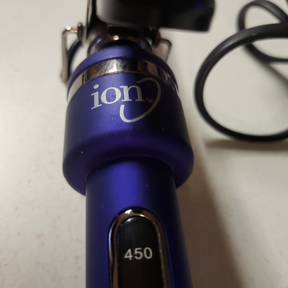 ion Titanium Pro Curling Iron, 1 Inch, Heats up to 450°F - Purple - Picture 2 of 7
